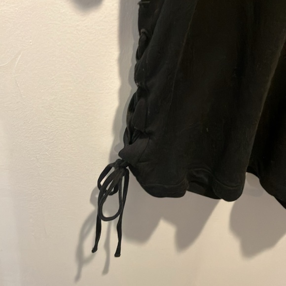 Rag and Bone size L with side laces tee. Preowned - Picture 6 of 6